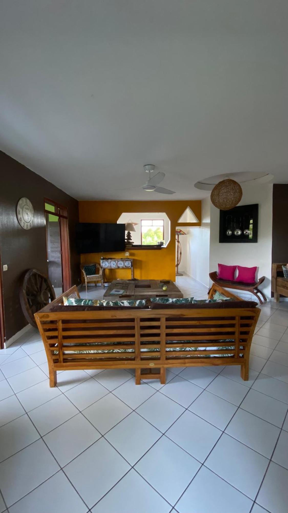 La Villa Rainbow & Ses 2 Kabanes Sainte-Anne  Dış mekan fotoğraf