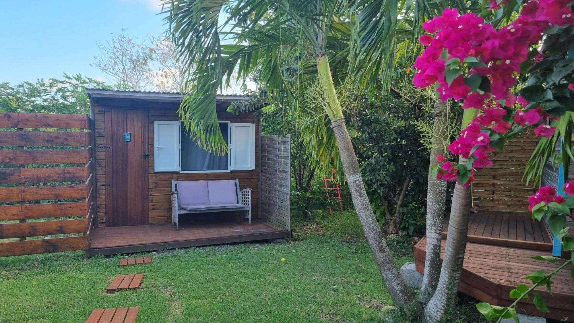 La Villa Rainbow & Ses 2 Kabanes Sainte-Anne  Dış mekan fotoğraf